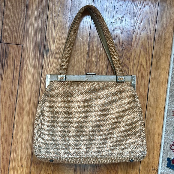 Vintage Mushroom Embroidered Tan Handbag - Picture 2 of 9